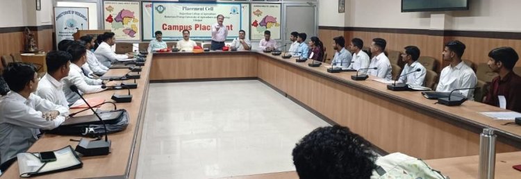 जिला स्तरीय इंस्पायर अवार्ड समारोह     बाल वैज्ञानिक कोई ऐसा काम करें, जिससे समस्या का समाधान हो-जिला कलक्टर