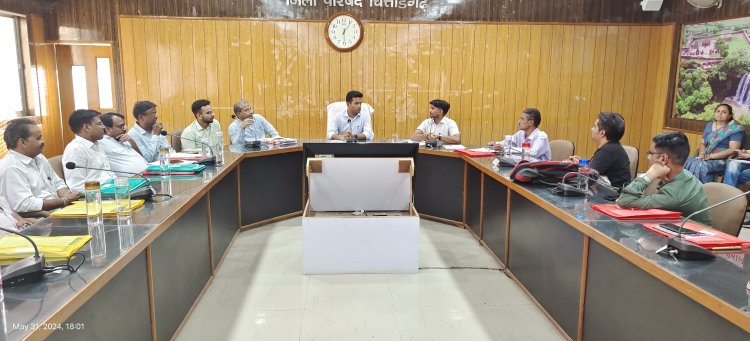 लोकसभा आम चुनाव 2024     मतगणना की तैयारी को लेकर जिला निर्वाचन अधिकारी ने ली मीडिया प्रतिनिधियों की बैठक     आठों विधानसभा निर्वाचन क्षेत्रों के लिए 14 टेबल पर होगी मतगणना, बेंगू में अधिकतम 23 राउंड में मतगणना होगी