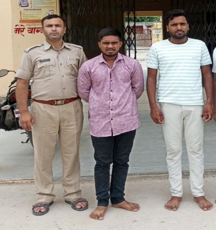 हुंडई कार से 765 ग्राम अवैध अफीम जब्त, दो आरोपी गिरफ्तार।