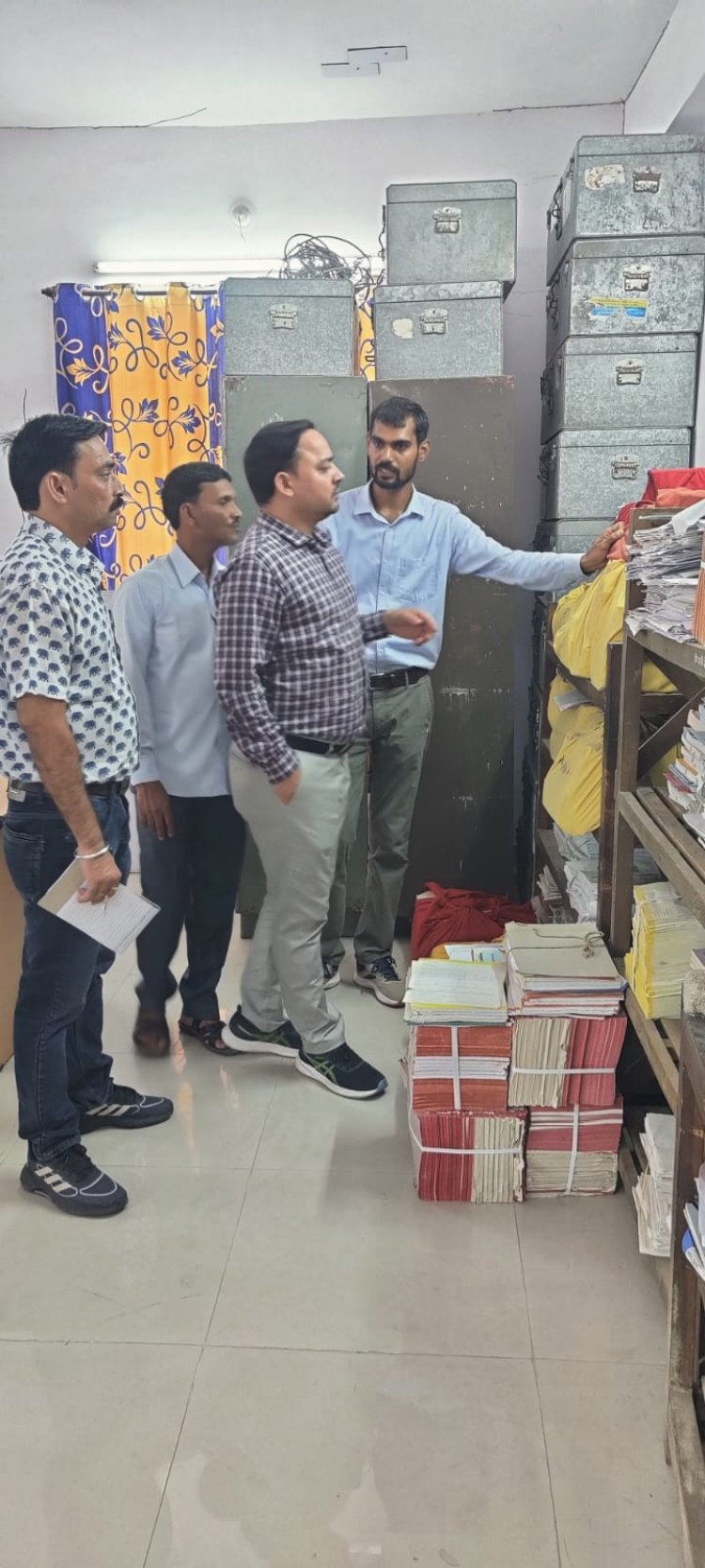 राज्य स्तरीय निरीक्षण दल ने ब्लॉक सांख्यिकी कार्यालयों का किया निरीक्षण     वृक्षारोपण एवं जल संचय के लिए दिलाई शपथ