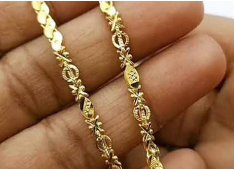 मंदसौर में चेन स्नेचिंग:ऑटो में बैठी महिला के गले से सोने की चेन चुराई, इंदौर की तीन महिलाएं गिरफ्तार