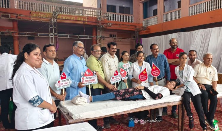 रमेश जी माली की स्मृति में रक्तदान शिविर का हुआ आयोजन