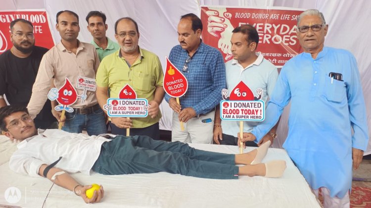 रमेश जी माली की स्मृति में रक्तदान शिविर का हुआ आयोजन