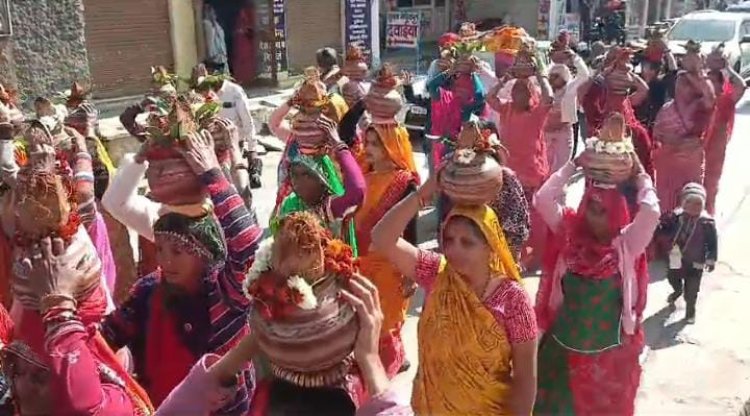परमात्मा से मिलने का सिर्फ एक ही माध्यम है। कथा कीर्तन सत्संग - स्वामी यज्ञमणी महाराज