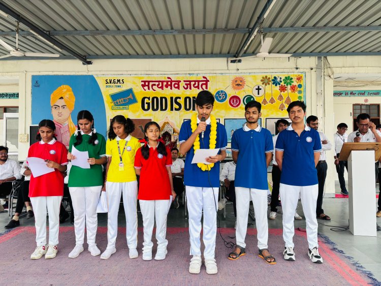ईवीएम से हुए बाल संसद चुनाव में बच्चों ने दिखाया उत्साह